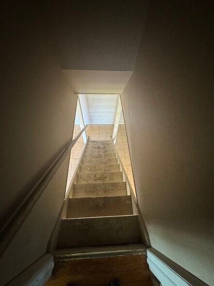 Basement stairs - 7 Lawrence Ave