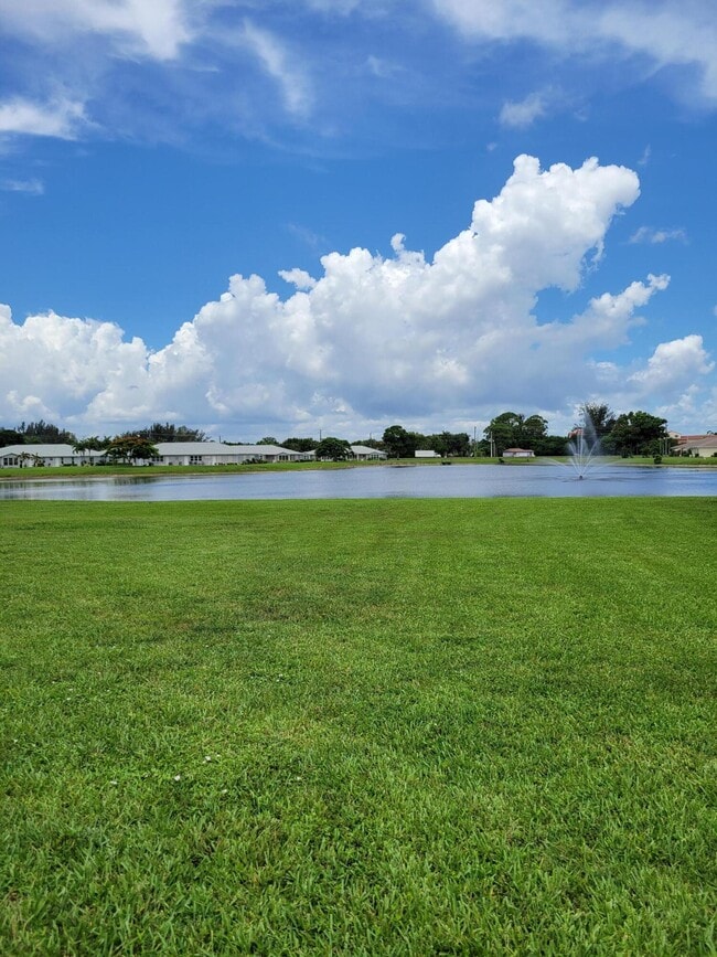 Building Photo - 14339 Canalview Dr
