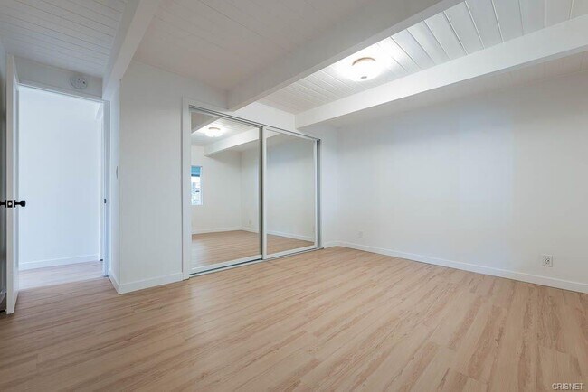 Building Photo - 21670 Encina Rd