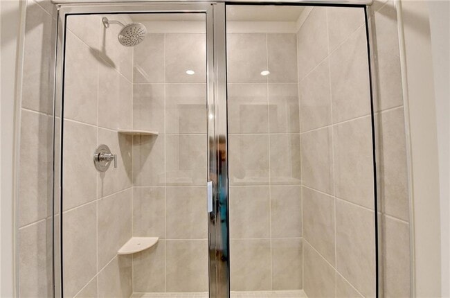 Building Photo - 2357 Whitworth St