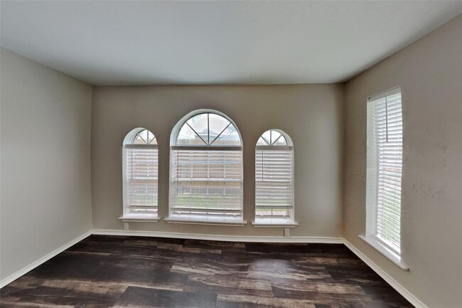 Building Photo - 10435 Goodrum Rd