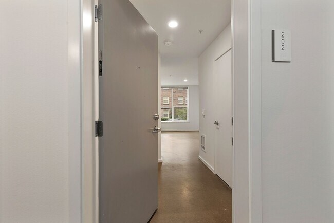 Floorplan - 1404 Boylston