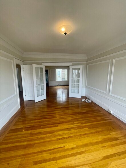 Building Photo - 3918 Fulton St