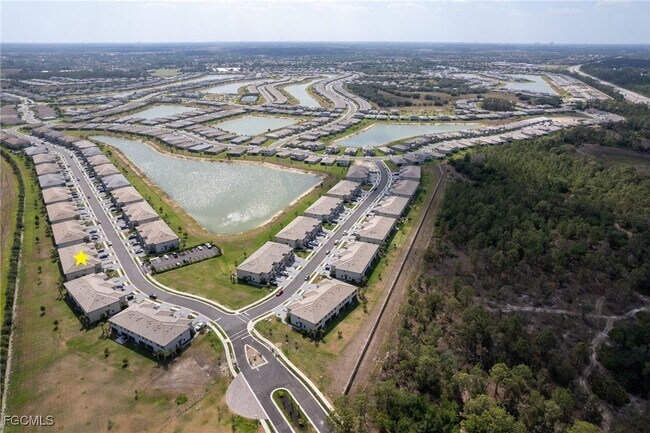 Building Photo - 14275 Pine Lodge Ln