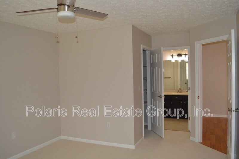 Building Photo - 11750 Glenbrook Ct