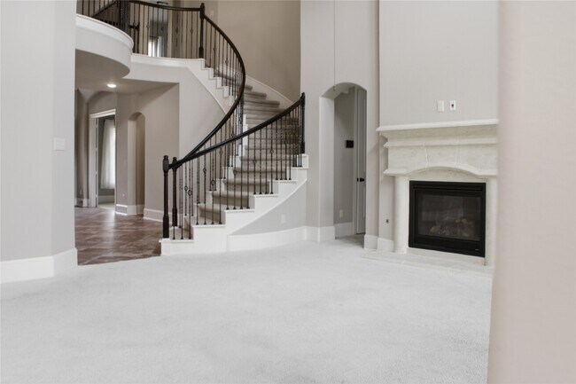 Building Photo - 10115 Cypress Path