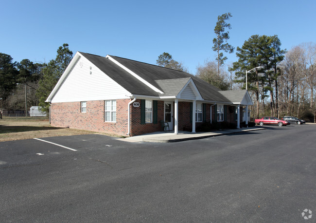 Primary Photo - Sunnyside Apartments