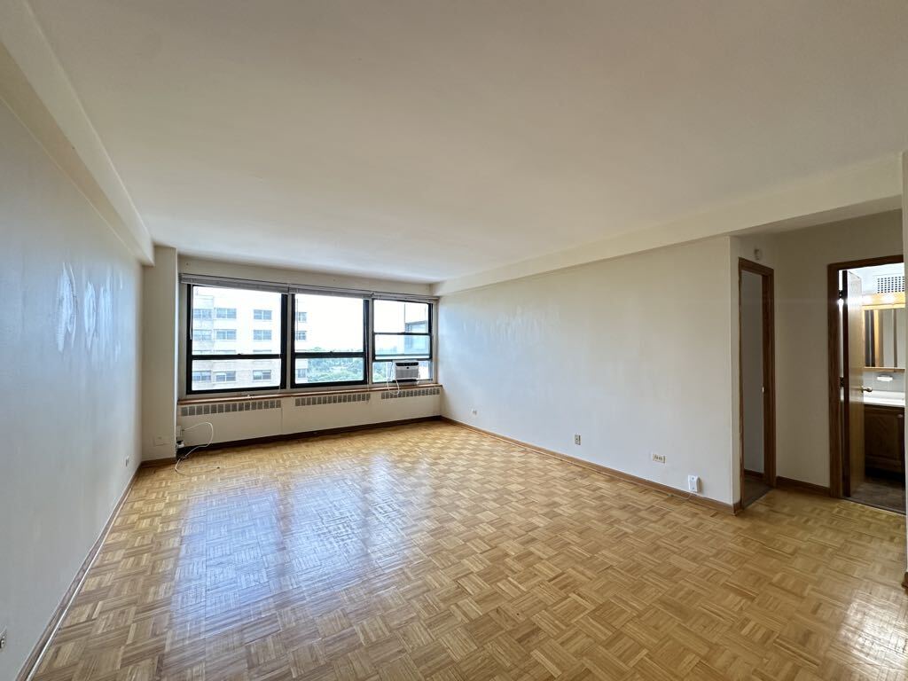 Building Photo - 4180 N Marine Dr