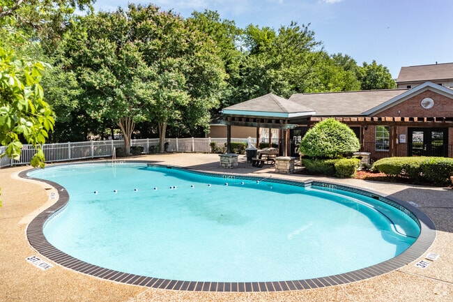 Building Photo - Centerville Pointe Apartments