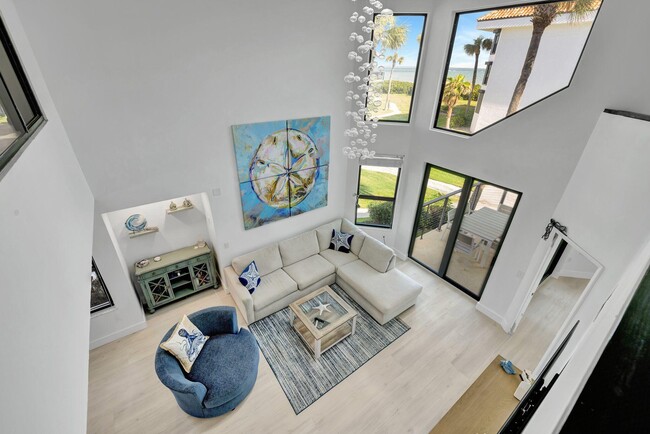 Building Photo - 4100 N Hwy A1A
