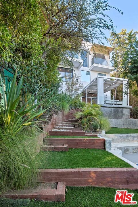 Building Photo - 4130 Parva Ave
