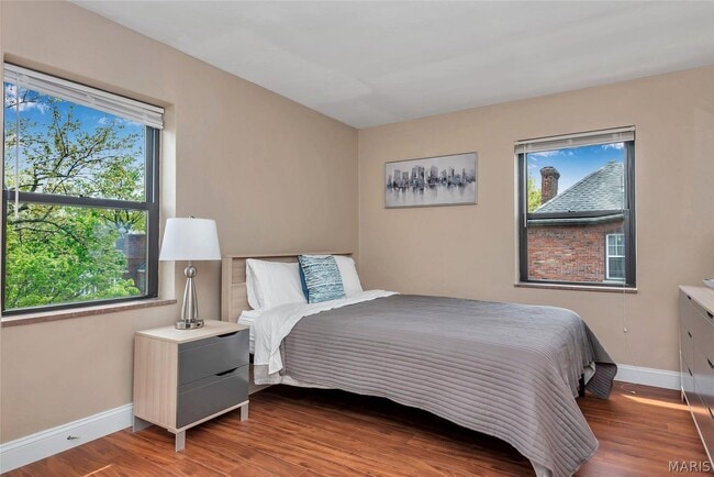 Building Photo - 7553 Buckingham Dr