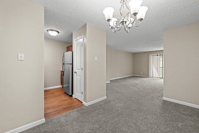 Chesterfield Place Apartments | 2 BR Remodel With Washer & Dryer | Living & Dining Space - Chesterfield Place Apartments