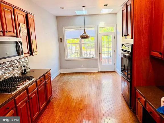 Building Photo - 122 Whiteland Hills Cir