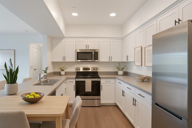 Building Photo - The Village at Shannon Way