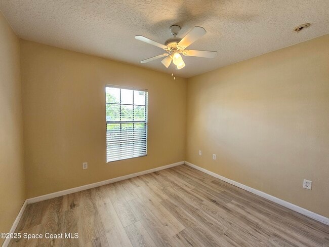 Building Photo - 730 Margie Dr