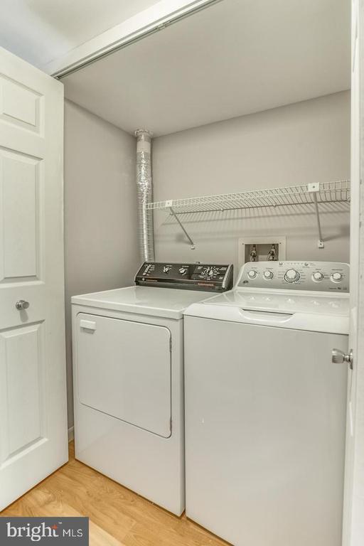 Building Photo - 11564 Rolling Green Ct