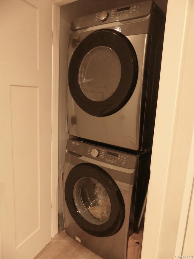 Building Photo - 108 Pilcher St