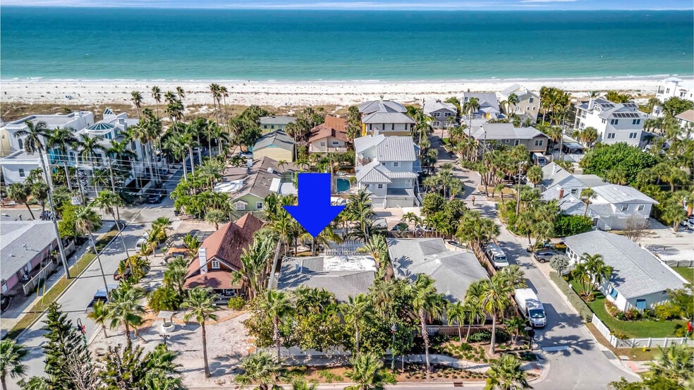 Building Photo - 3002 Pass a Grille Way