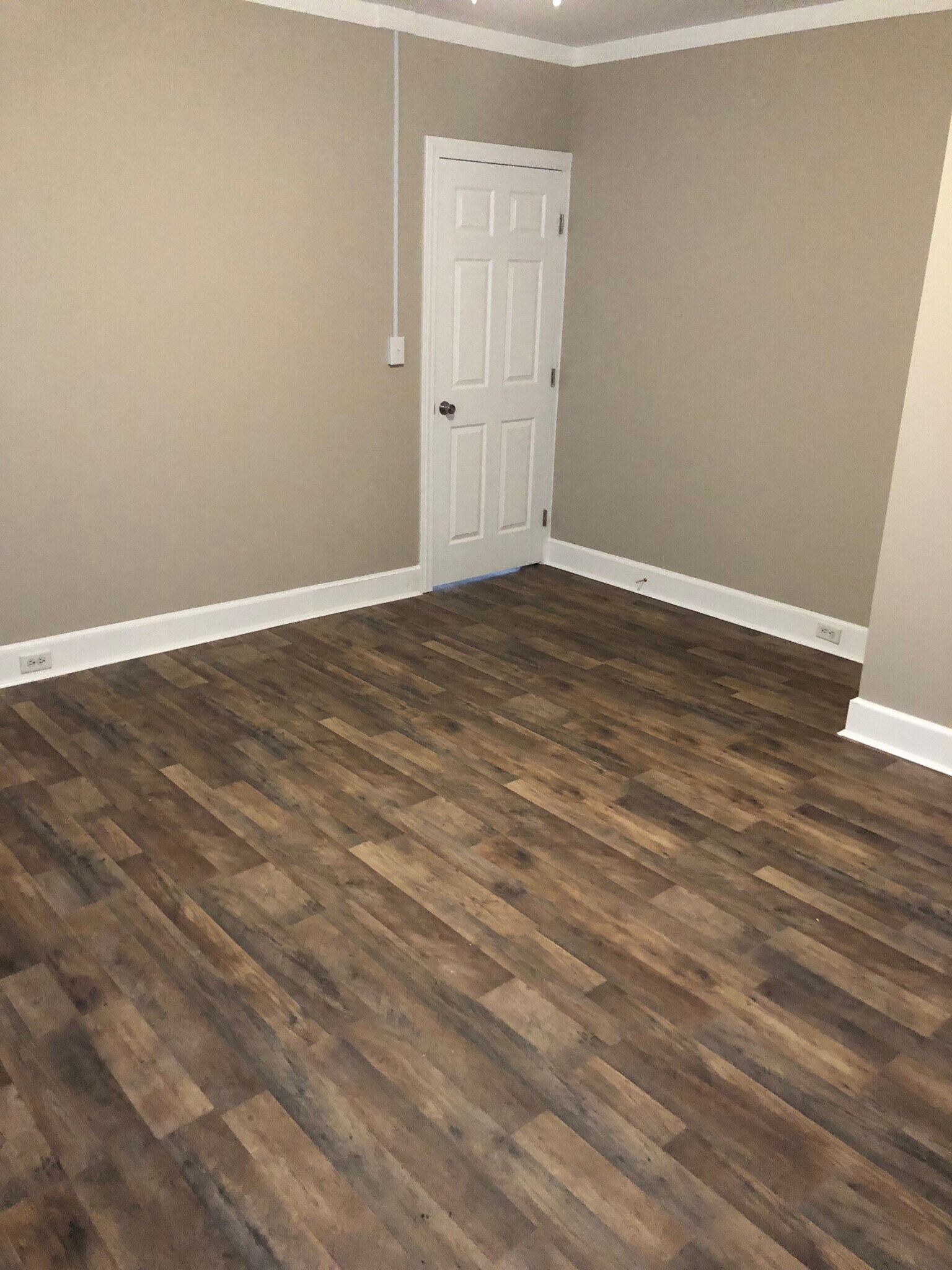 Master Bedroom - 50 Griswold St
