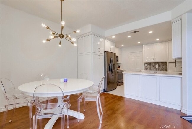 Building Photo - 54 Waxwing Ln