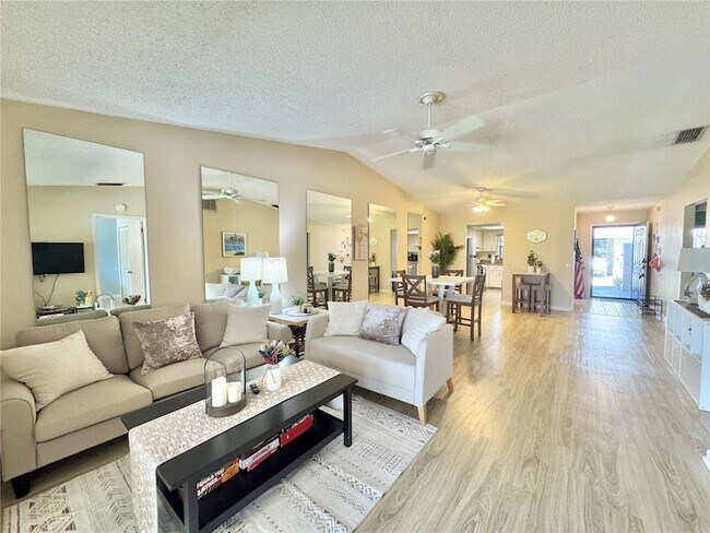 Building Photo - 2246 Firestone Pl