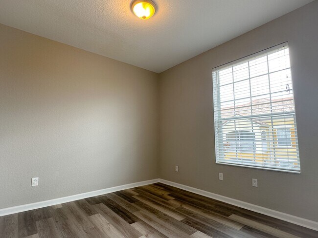 Building Photo - 3344 Robert Trent Jones Dr