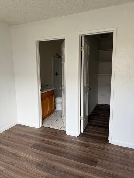 Building Photo - 2065 Colt Dr