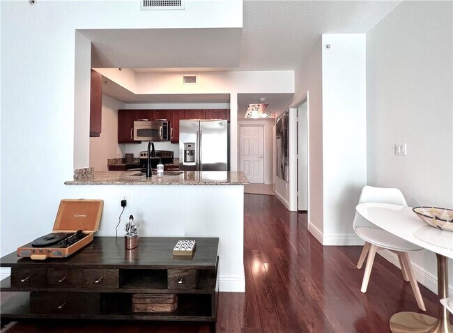 Building Photo - 7275 SW 90th Way