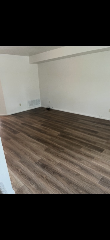 Building Photo - 5275 Columbine Ln