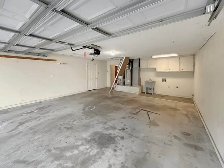 Building Photo - 1524 Timber Creek Dr