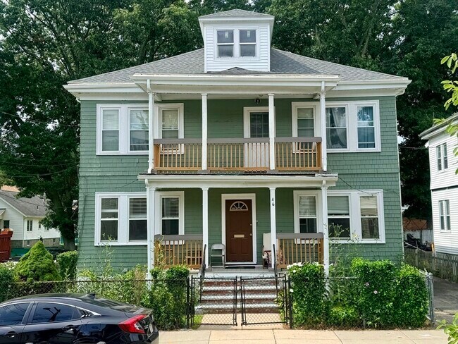 Building Photo - 46 Favre St