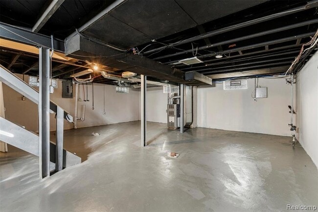 Building Photo - 7419 Asbury Park