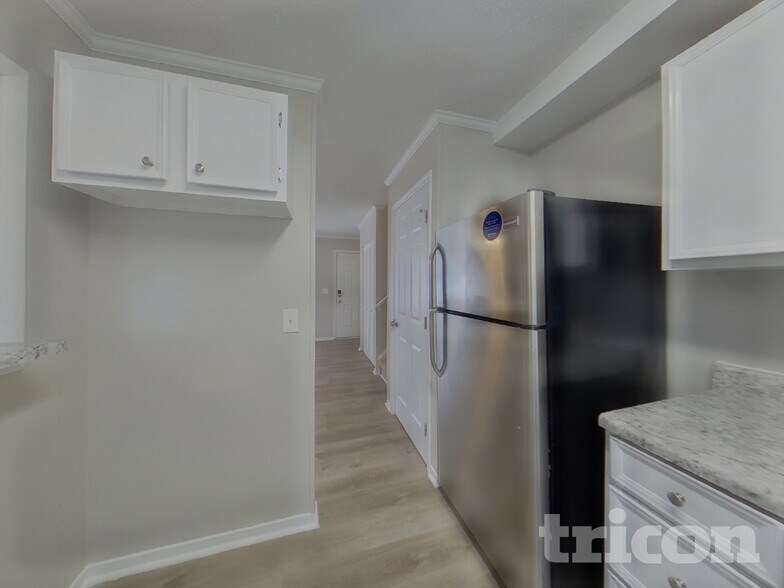 Building Photo - 6 Forestgrove Ct