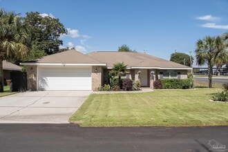 Building Photo - 3080 Palm St