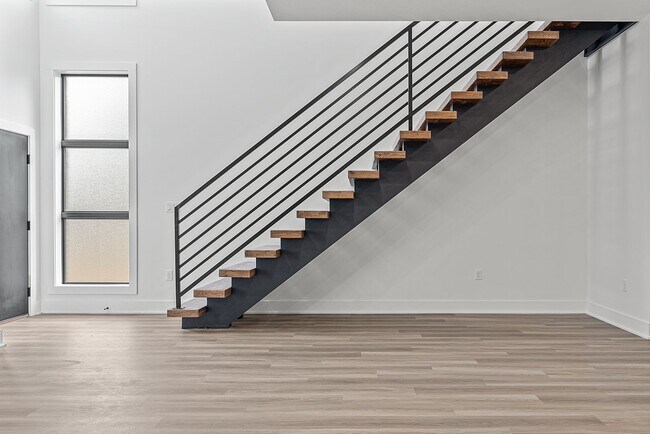 Building Photo - Edge Luxury Townhomes