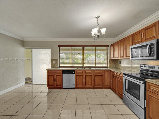 Building Photo - 7231 NW 20th St