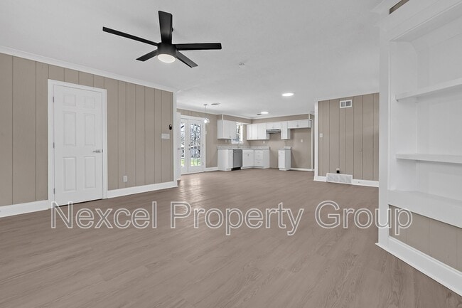 Building Photo - 8254 Whitebrook Dr