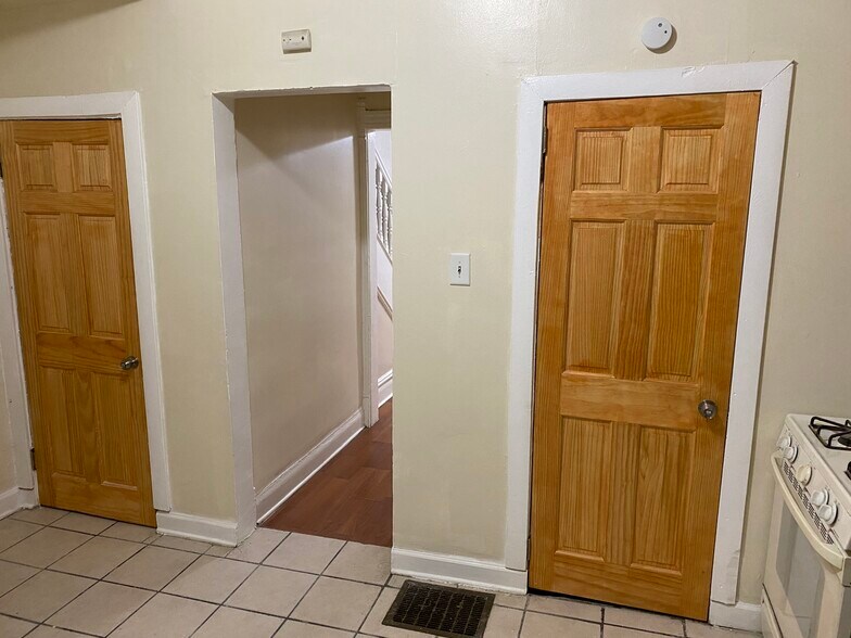 First Floor Kitchen - 5643 S Green St