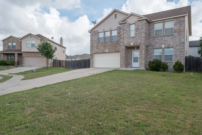 Building Photo - Spacious 4-Bedroom Home in Prime Round Roc...