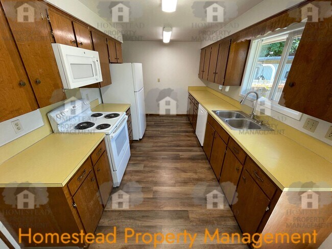 Building Photo - 567