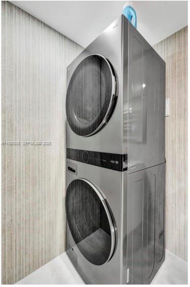 Building Photo - 4001S S Ocean Dr