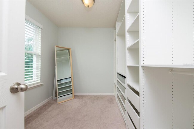 Building Photo - 4306 Old Sycamore Loop