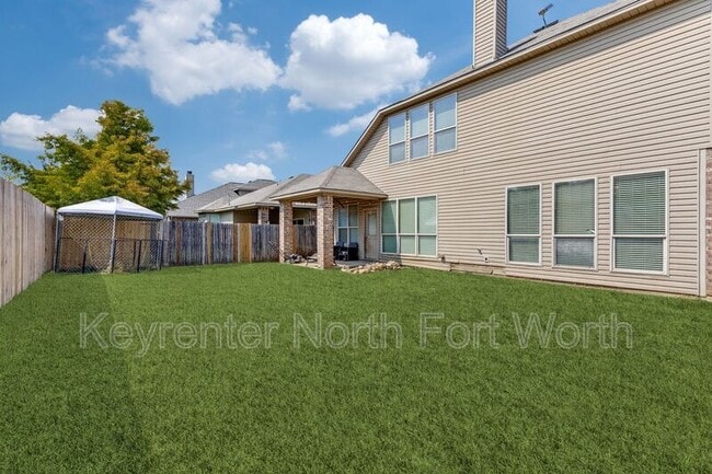 Building Photo - 1317 Zanna Grace Way