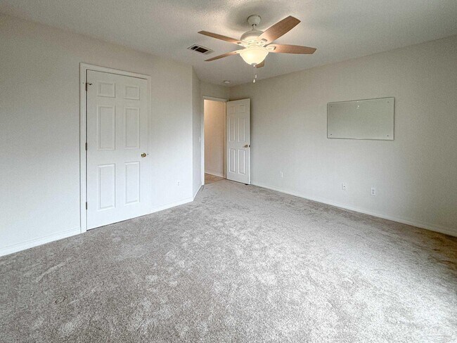 Building Photo - 9639 Westgate Cir