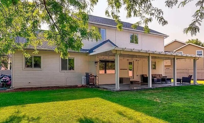 Building Photo - Fantastic home, in a great location!!!