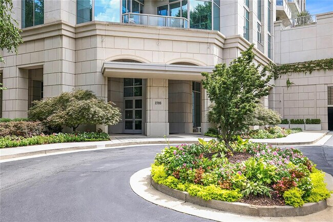 Building Photo - 2795 Peachtree Rd
