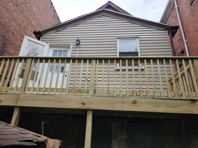 Building Photo - 109 Harlem Ave
