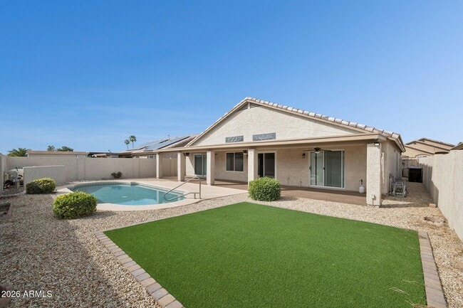 Building Photo - 9235 W Marconi Ave