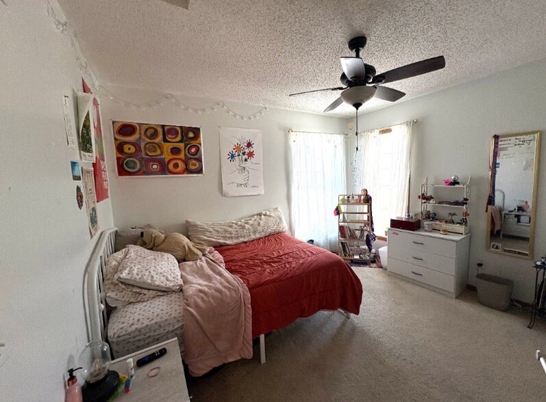 Building Photo - 6847 Christian Curve